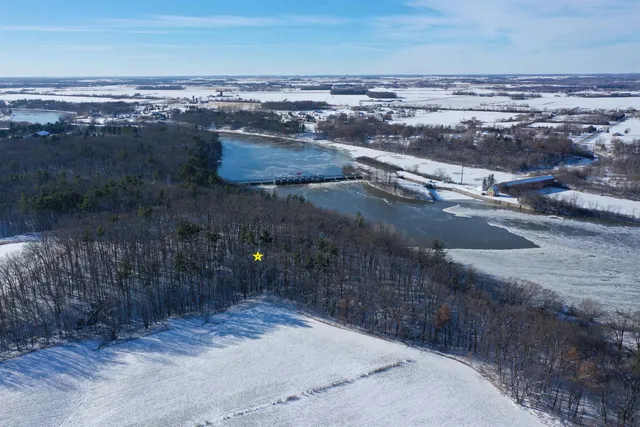 $1,700,000 | Old Military Road, Unit 1A, De Pere, WI 54115