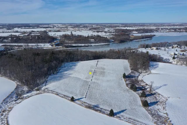 $1,700,000 | Old Military Road, Unit 1A, De Pere, WI 54115