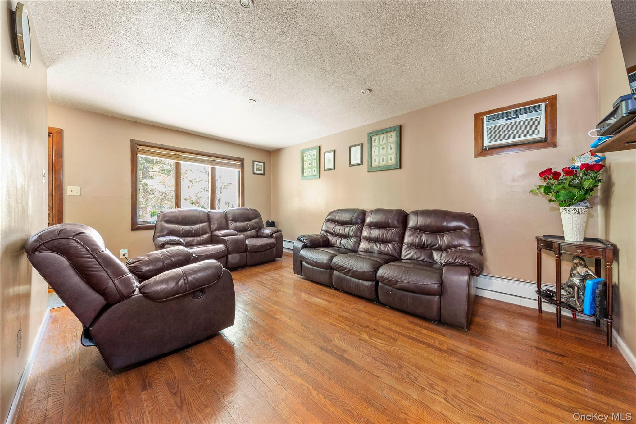 204-19 46th Road Queens, NY 11361 - Photo 5 of 25