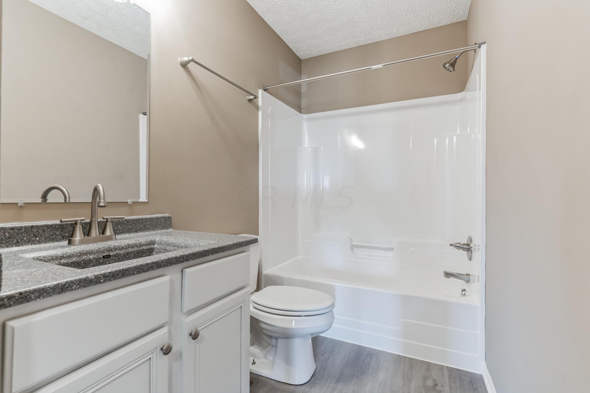 2340 Edmonton Road Columbus, OH 43229 - Photo 12 of 14 R1 (12)