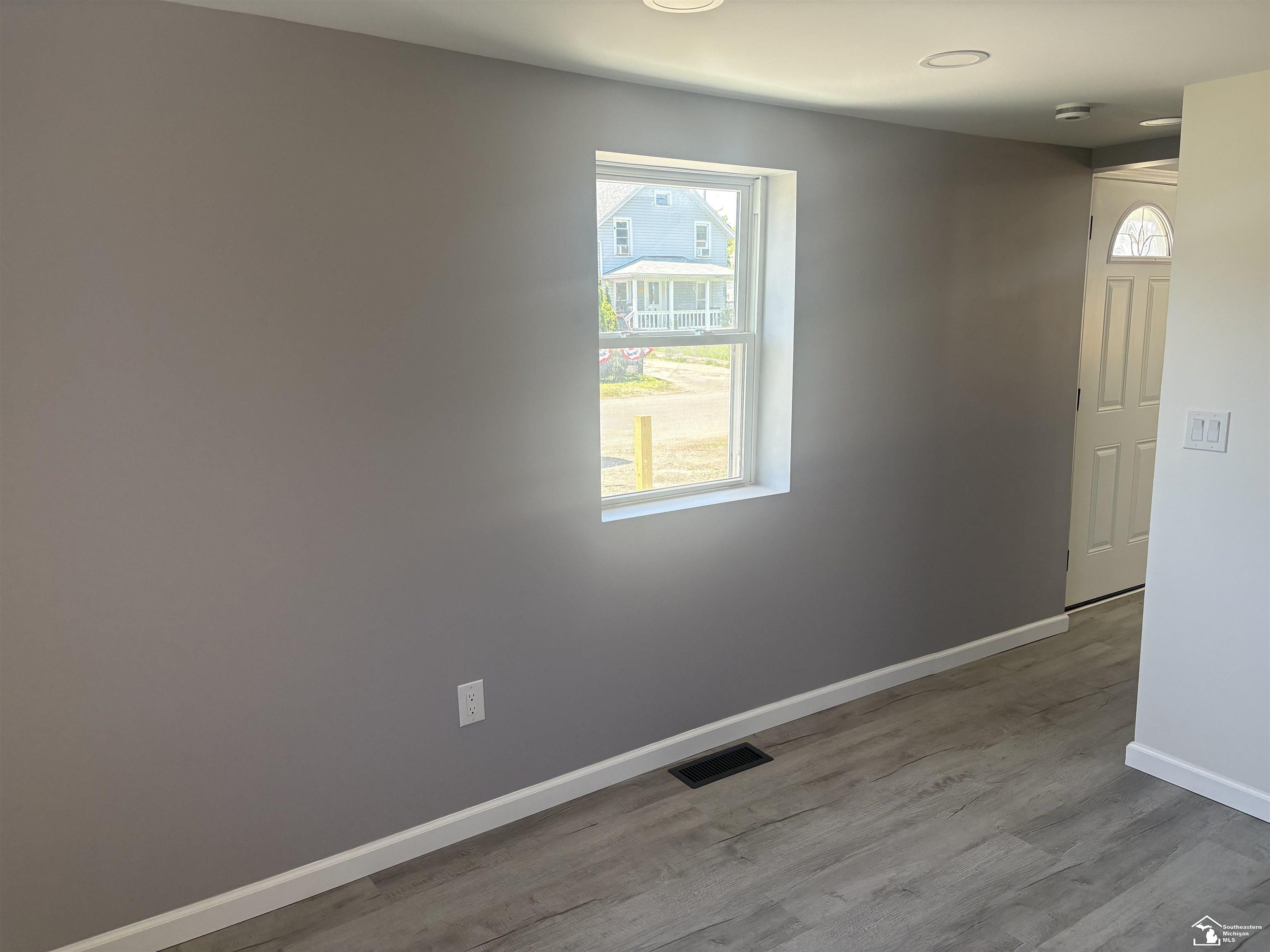 604 10th Street Monroe, MI 48161 - Photo 15 of 25