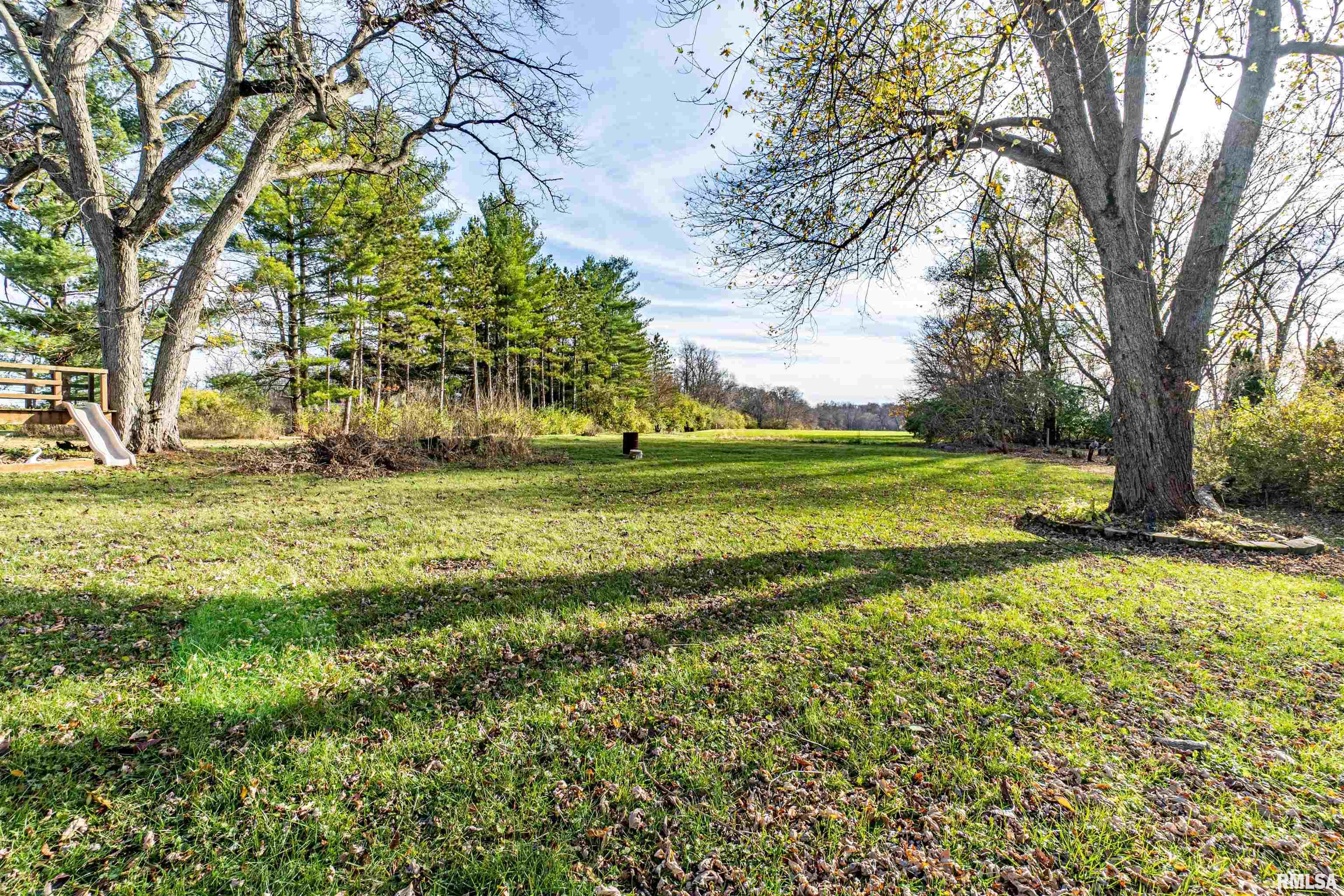 4220 Sheridan Road Pekin, IL 61554 - Photo 23 of 25 Gallery Image 23
