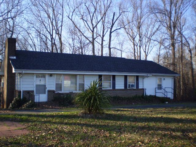 1037 Solomon Road South Boston, VA 24592 - Photo 1 of 5 Gallery Image 1