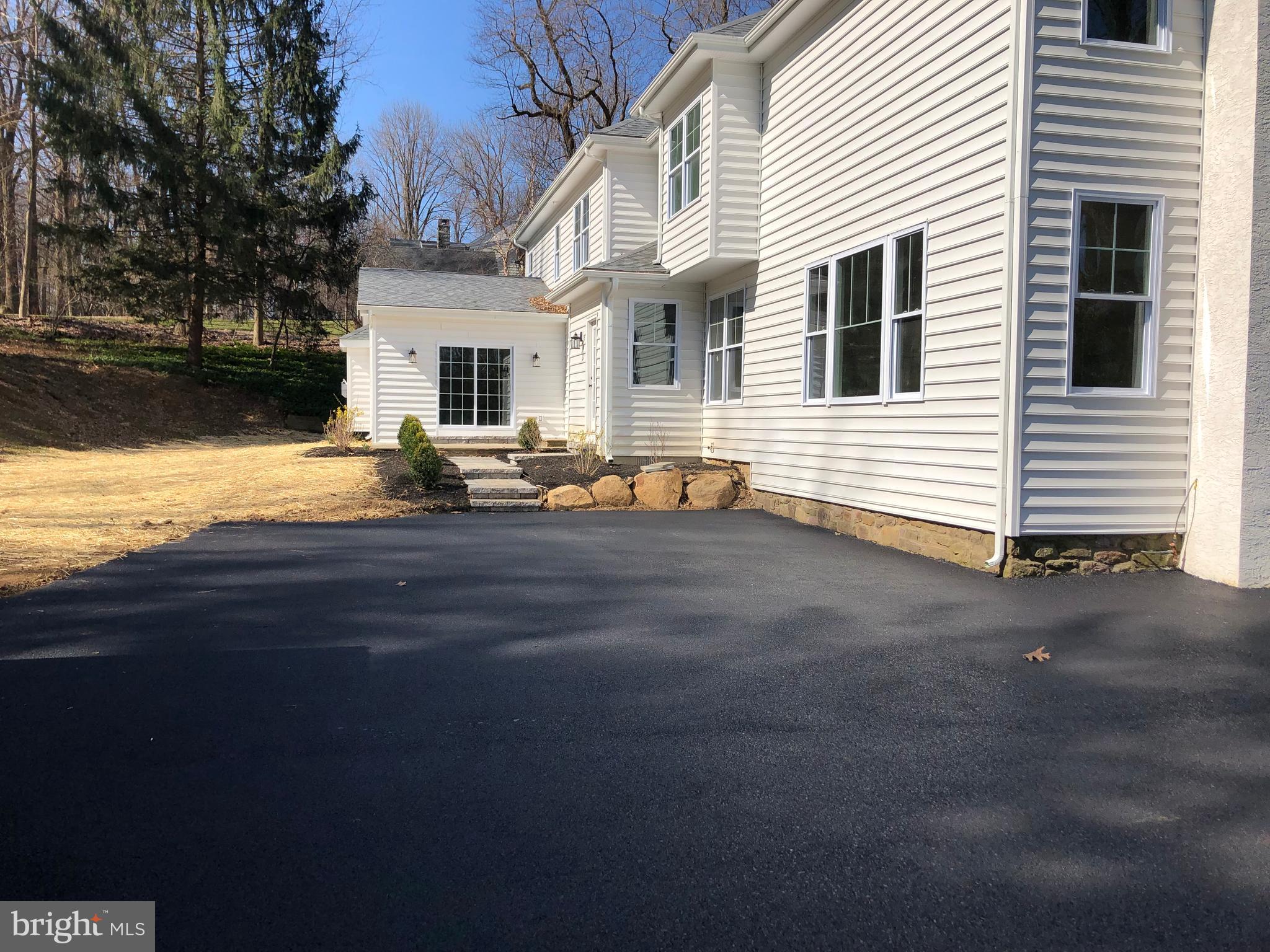 3408 St Davids Road Newtown Square, PA 19073 - Photo 3 of 33