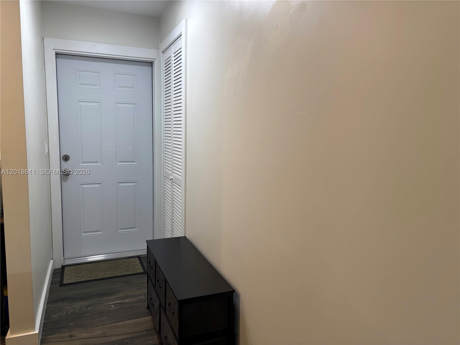 300 Berkley Road, Unit 212 Hollywood, FL 33024 - Photo 6 of 35