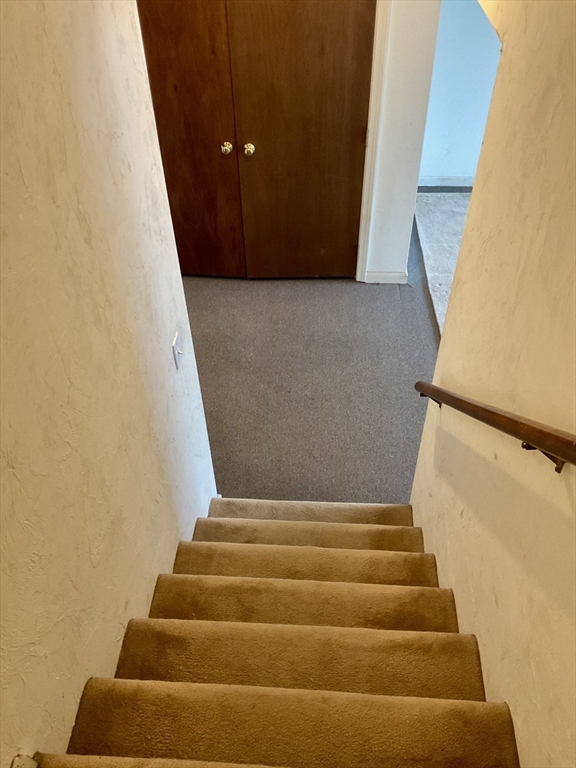 28 Southbridge Road, Unit 402 Charlton, MA 01507 - Photo 33 of 41