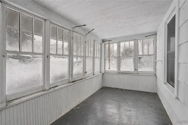 $232,800 | 200 West Milford Drive, Syracuse, NY 13206