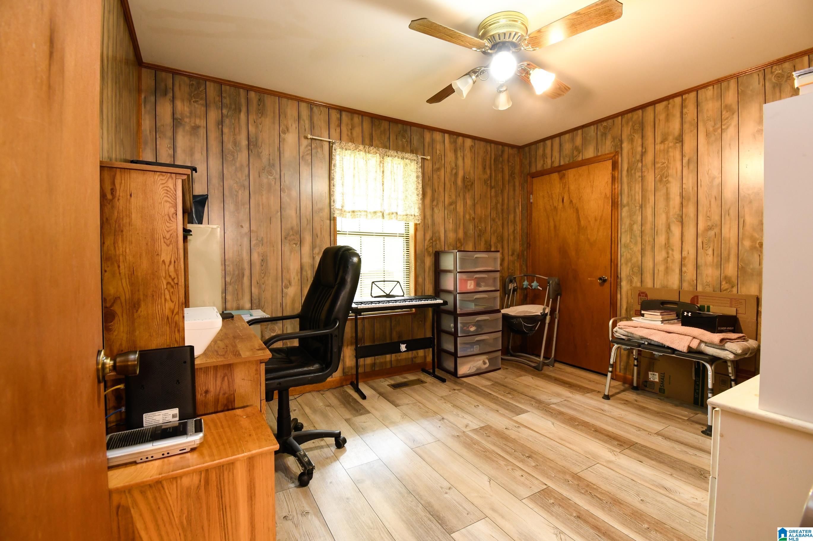1215 County Road 193 Jemison, AL 35085 - Photo 18 of 33