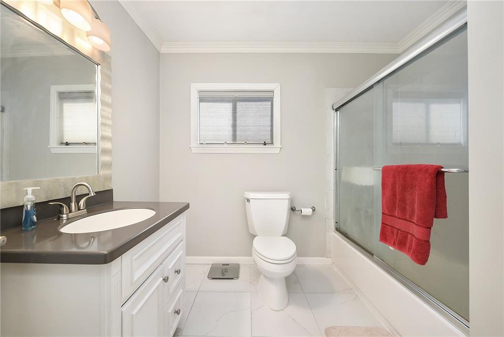 1225 Ridgeway Avenue Aliquippa, PA 15001 - Photo 14 of 25 Gallery Image 14