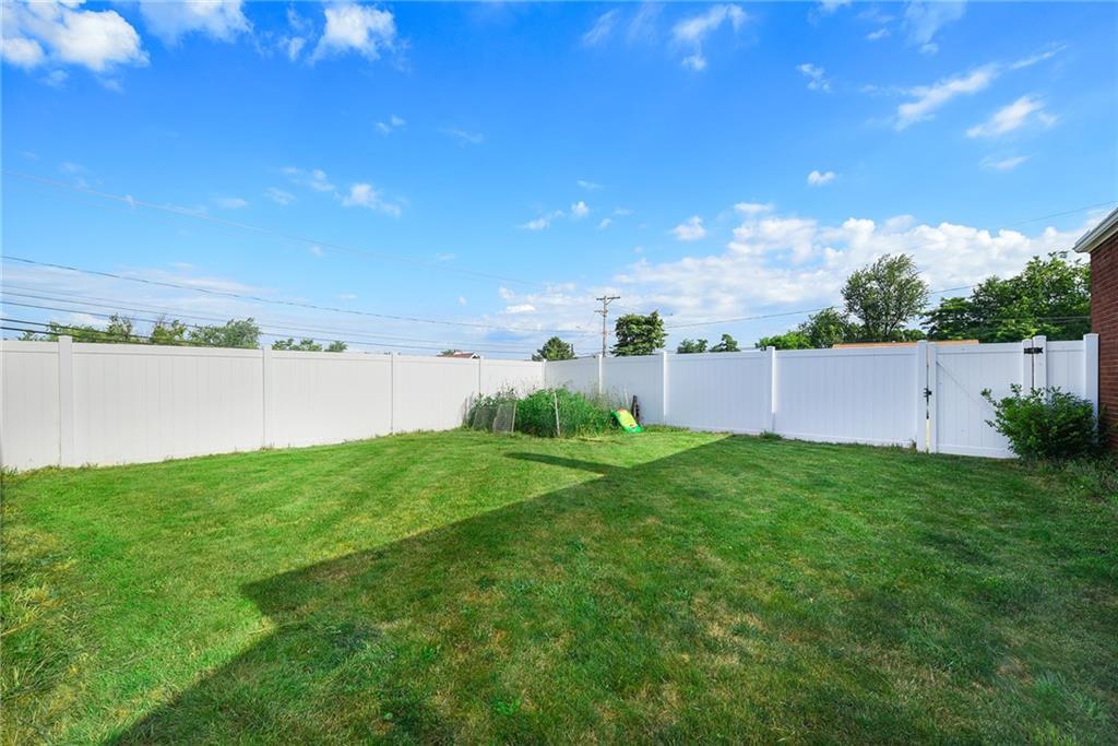 1225 Ridgeway Avenue Aliquippa, PA 15001 - Photo 21 of 25 Gallery Image 21