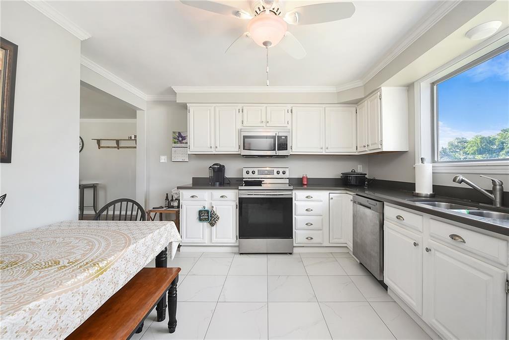 1225 Ridgeway Avenue Aliquippa, PA 15001 - Photo 9 of 25 Gallery Image 9