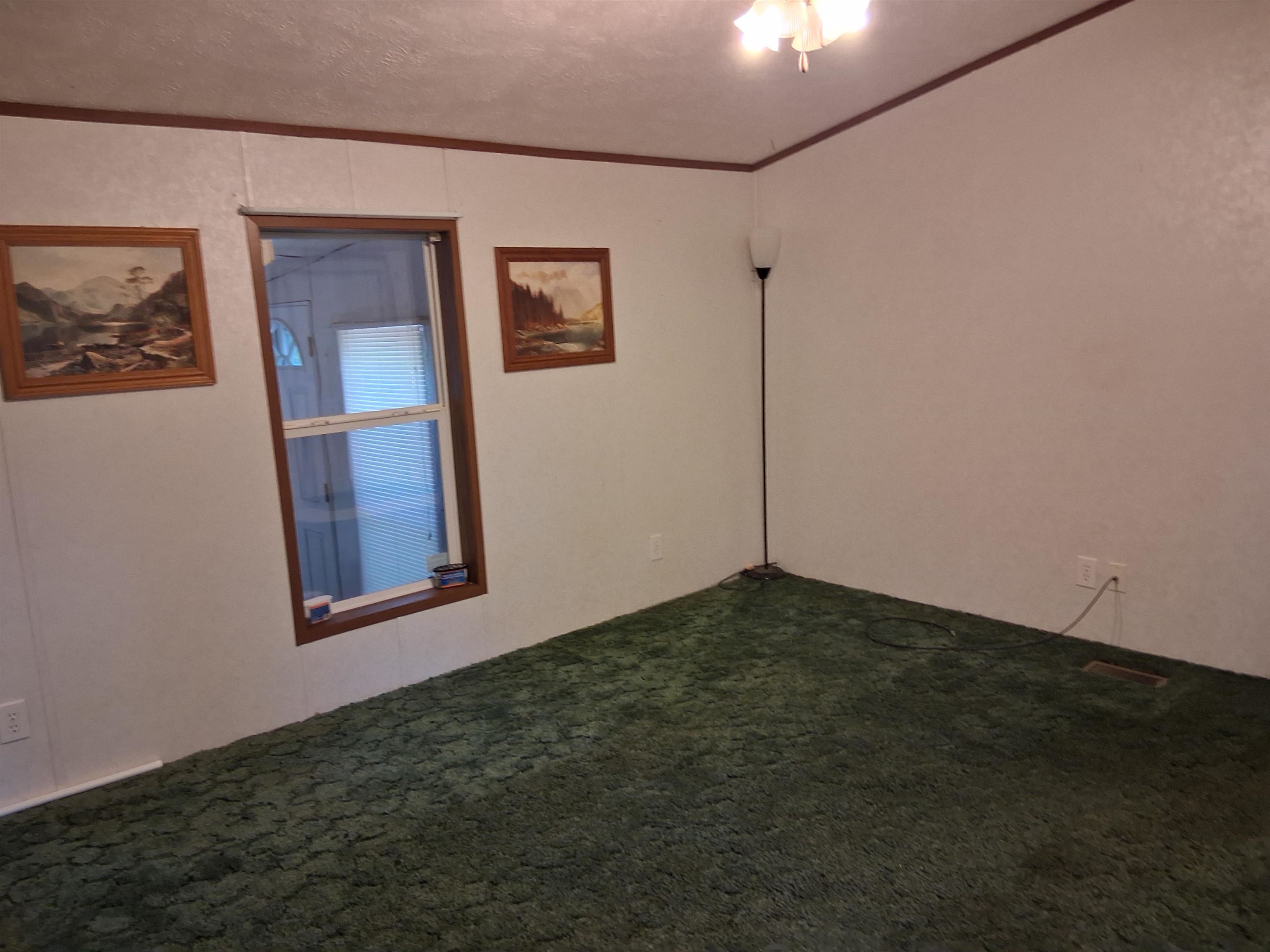 24 Flynn Road Tamworth, NH 03886 - Photo 6 of 12