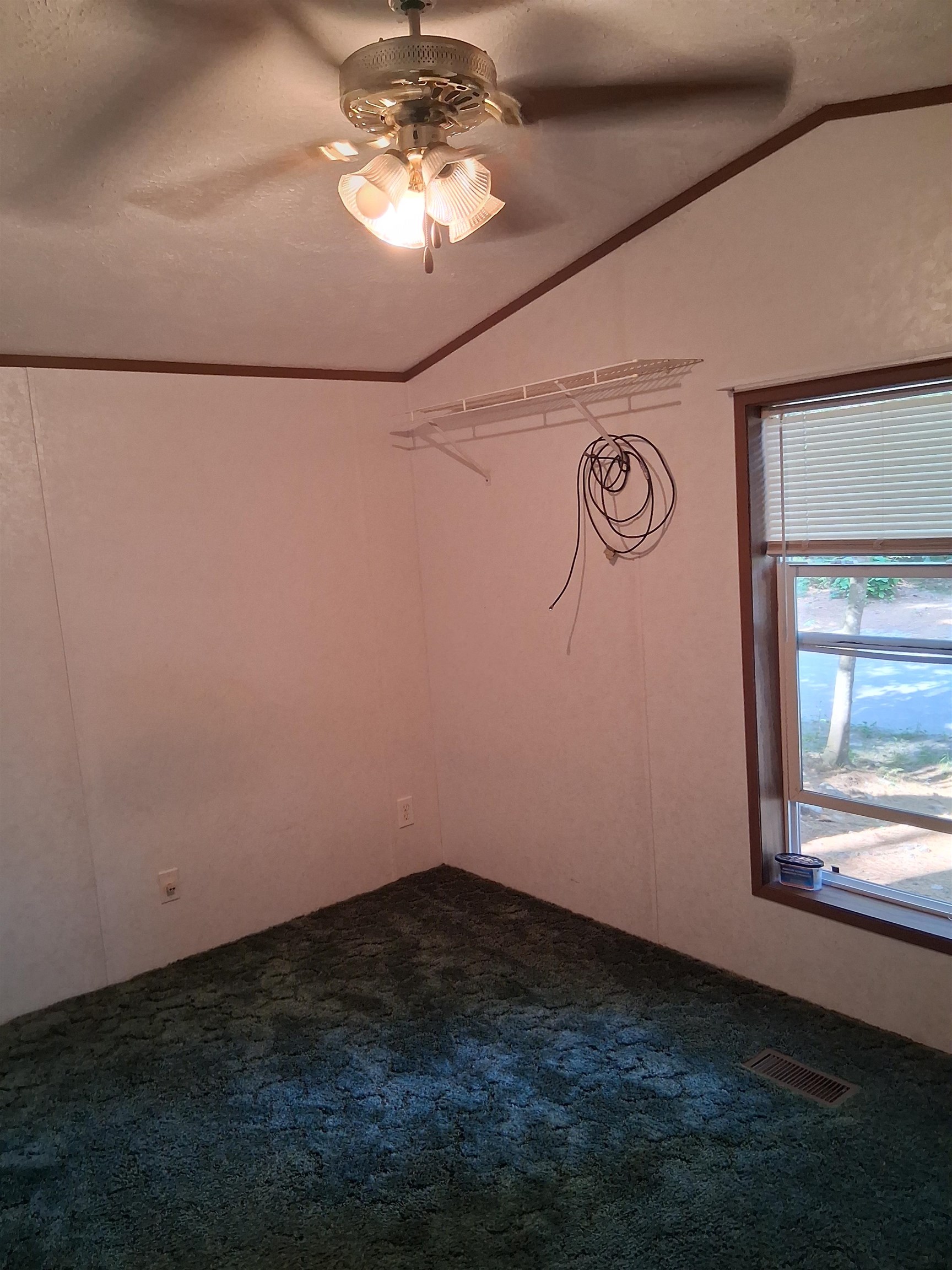 24 Flynn Road Tamworth, NH 03886 - Photo 10 of 12