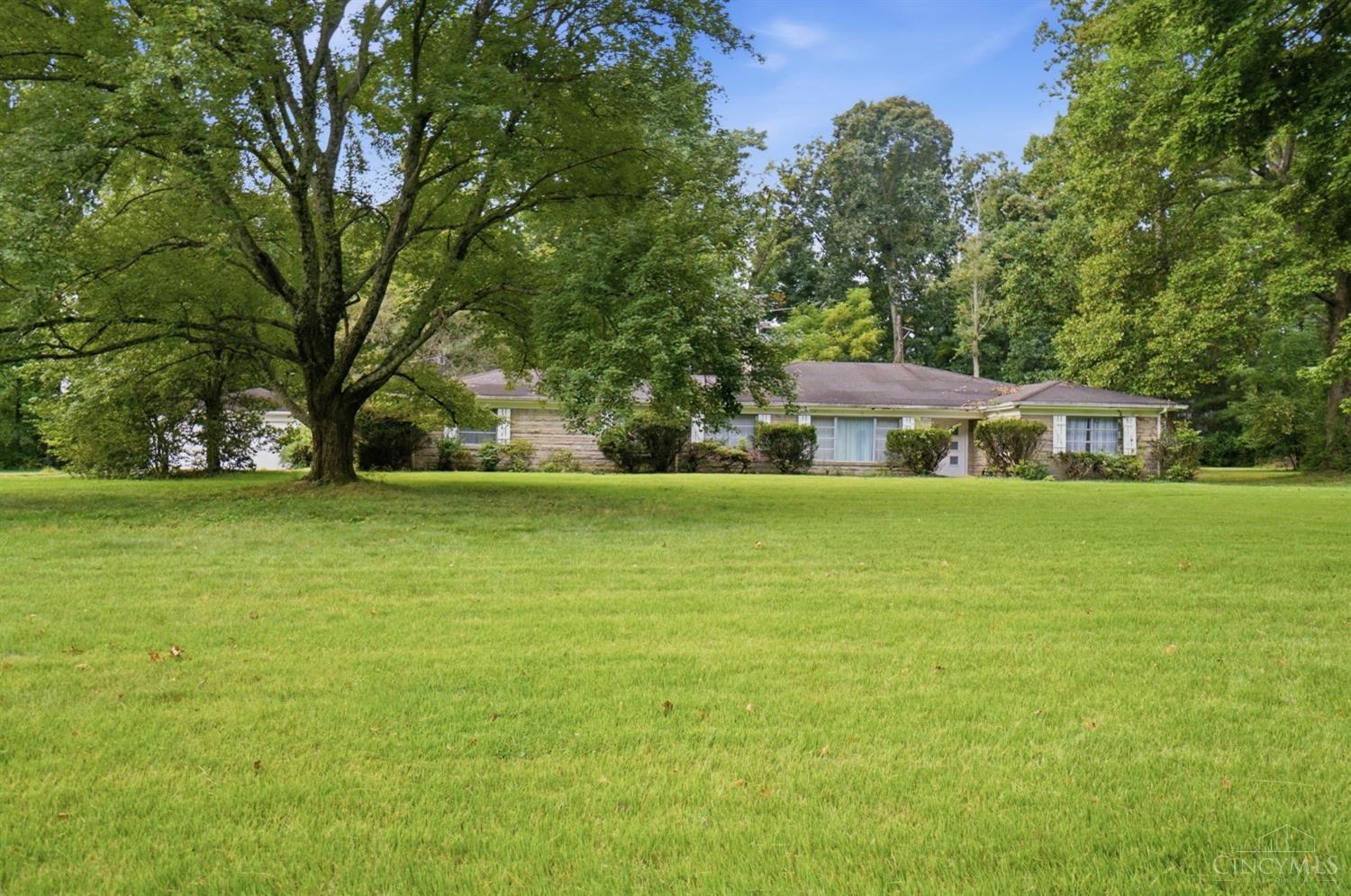 7405 Brill Road Cincinnati, OH 45243 - Photo 5 of 14 Gallery Image 5