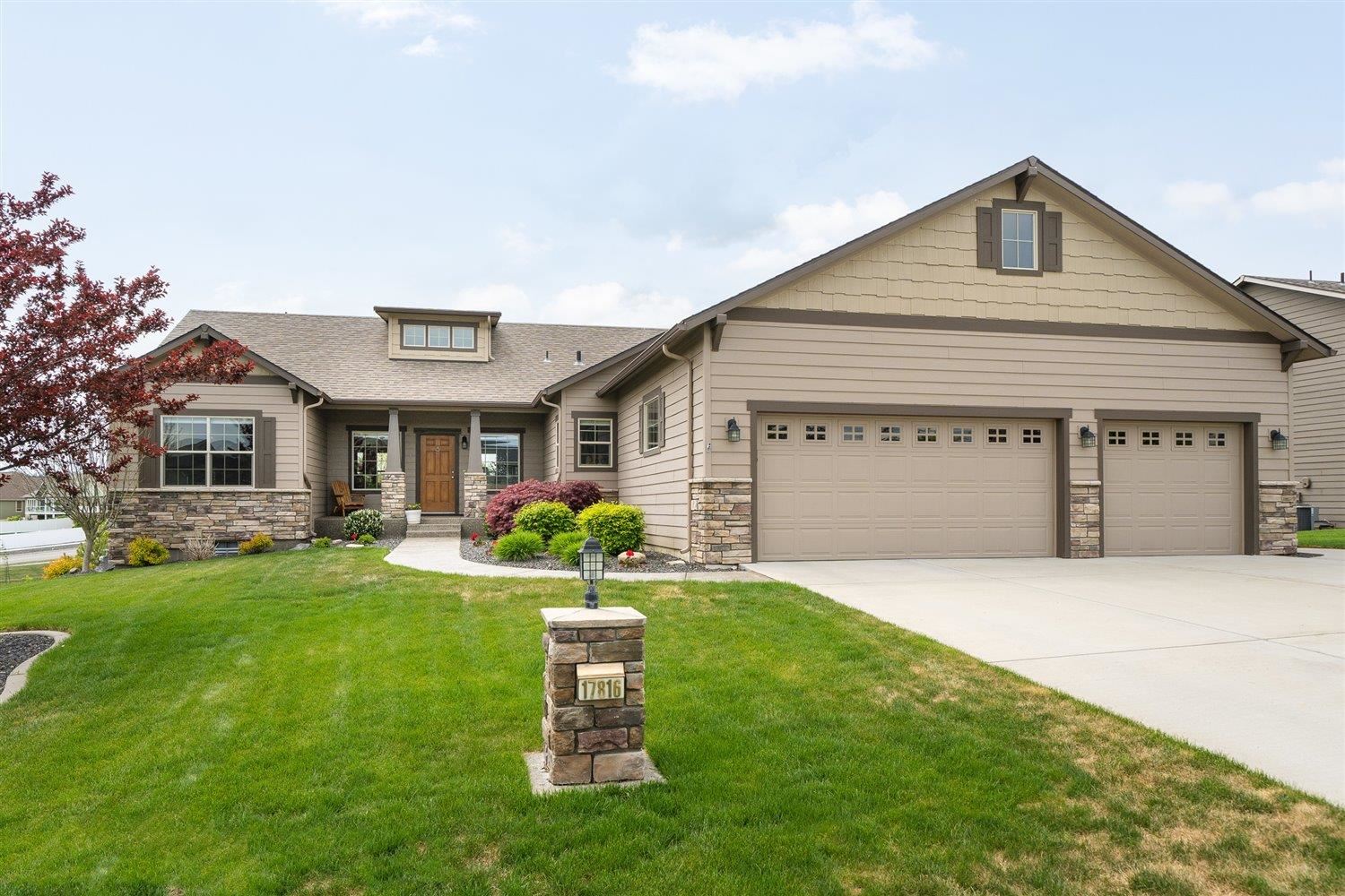 17816 East Apollo Road Spokane Valley, WA 99016 - Photo 2 of 44 Gallery Image 2