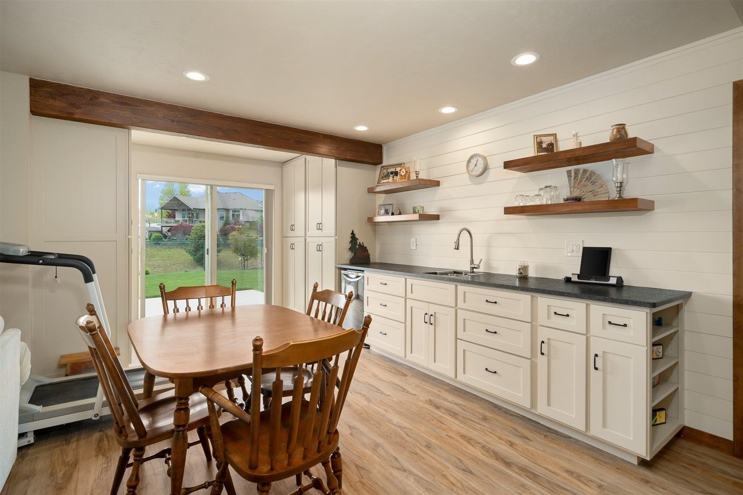 17816 East Apollo Road Spokane Valley, WA 99016 - Photo 23 of 44 Gallery Image 23
