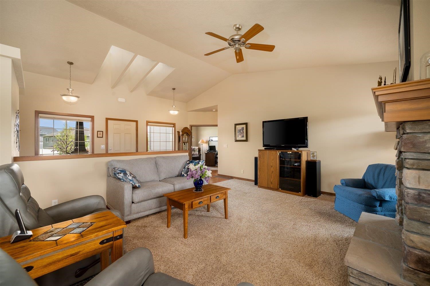 17816 East Apollo Road Spokane Valley, WA 99016 - Photo 8 of 44 Gallery Image 8