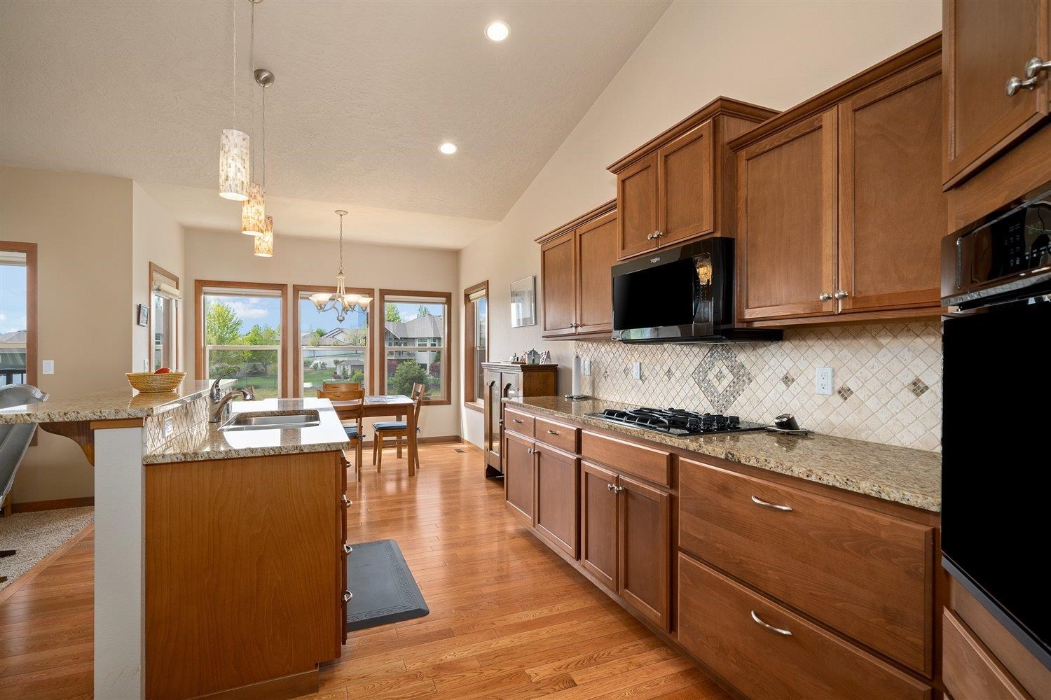 17816 East Apollo Road Spokane Valley, WA 99016 - Photo 10 of 44 Gallery Image 10