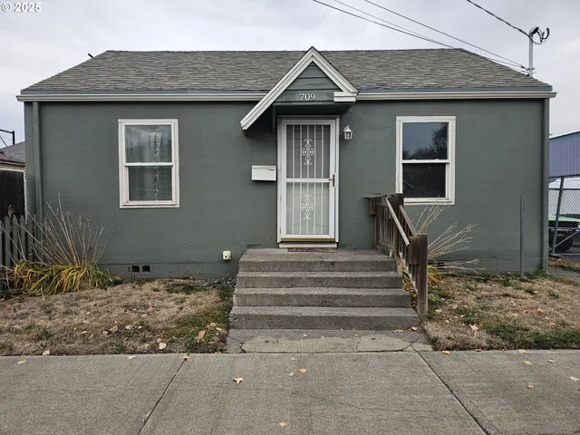 $169,999 | 709 Southwest Frazer Avenue, Pendleton, OR 97801