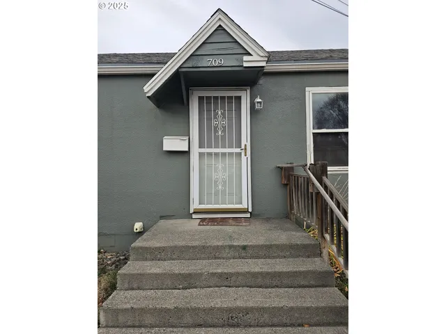 $169,999 | 709 Southwest Frazer Avenue, Pendleton, OR 97801
