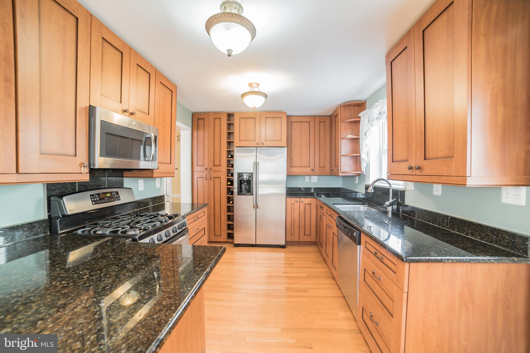 8805 Walnut Hill Road Chevy Chase, MD 20815 - Photo 11 of 32 Gallery Image 11