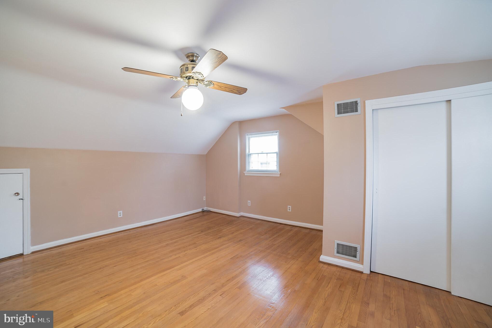 8805 Walnut Hill Road Chevy Chase, MD 20815 - Photo 13 of 32 Gallery Image 13