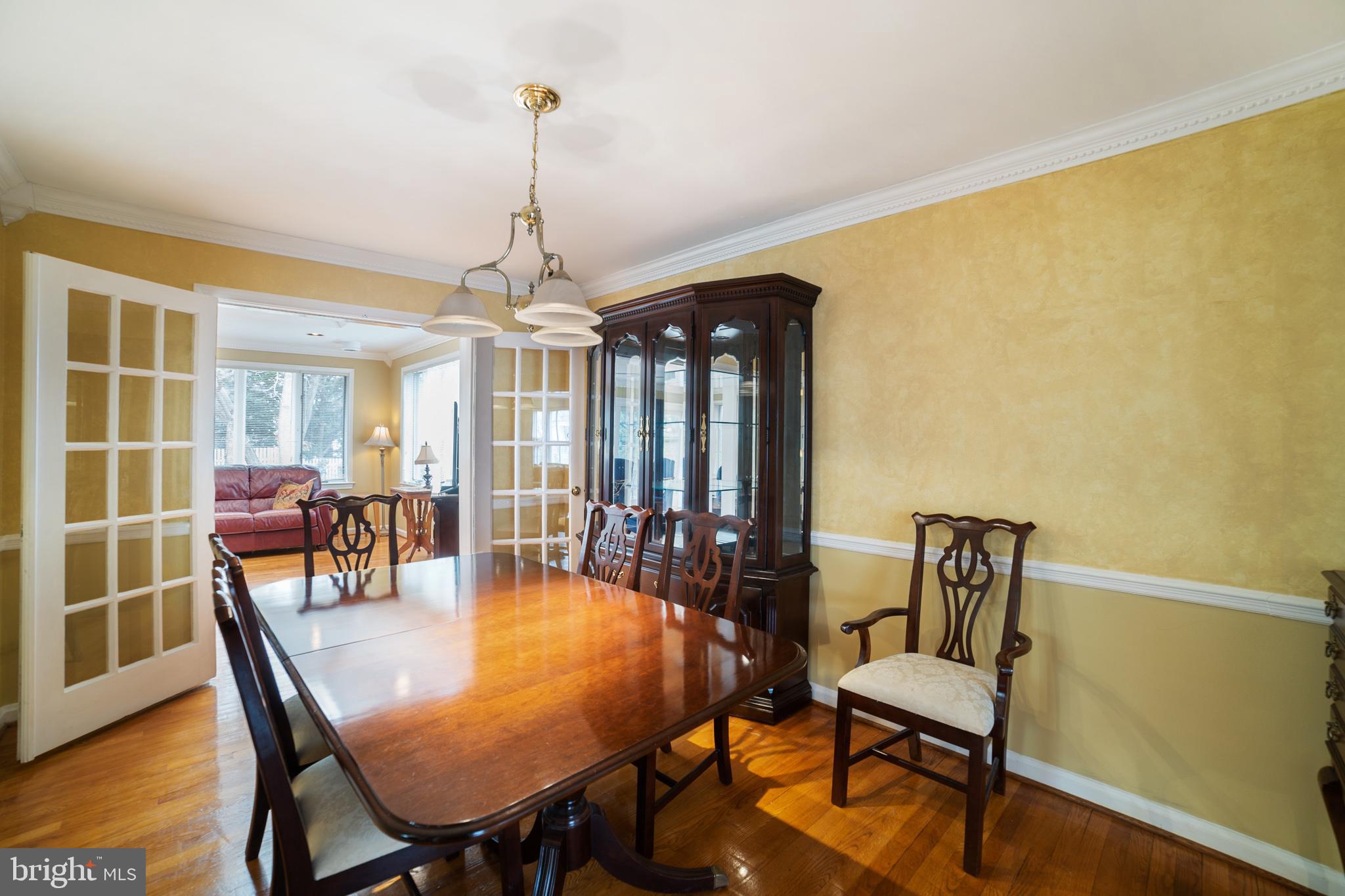 8805 Walnut Hill Road Chevy Chase, MD 20815 - Photo 7 of 32 Gallery Image 7