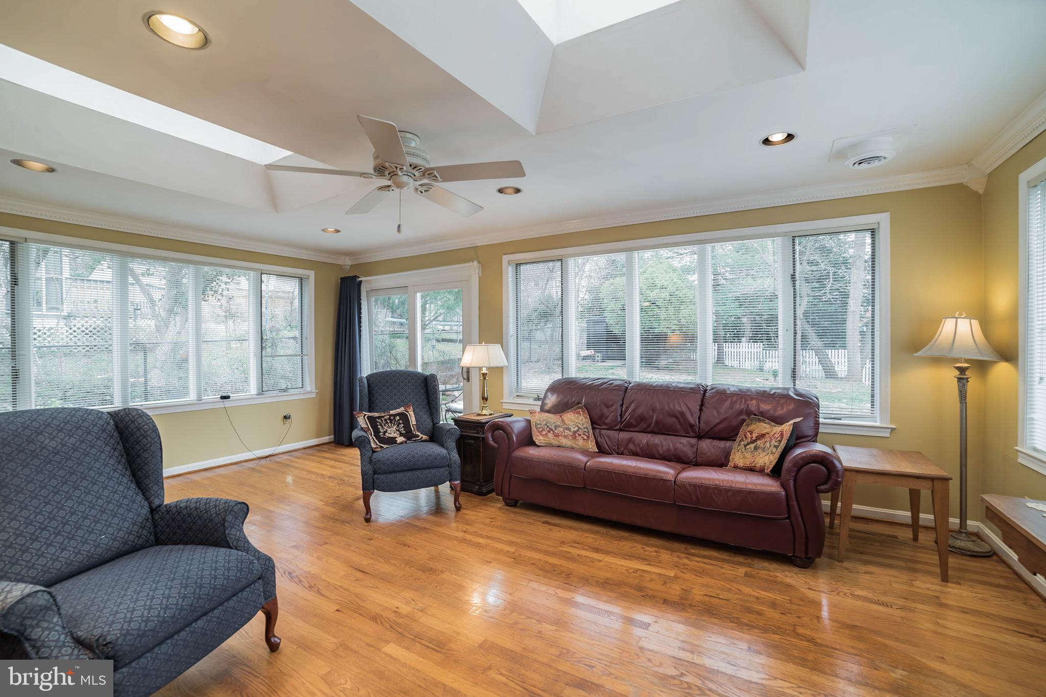 8805 Walnut Hill Road Chevy Chase, MD 20815 - Photo 9 of 32 Gallery Image 9