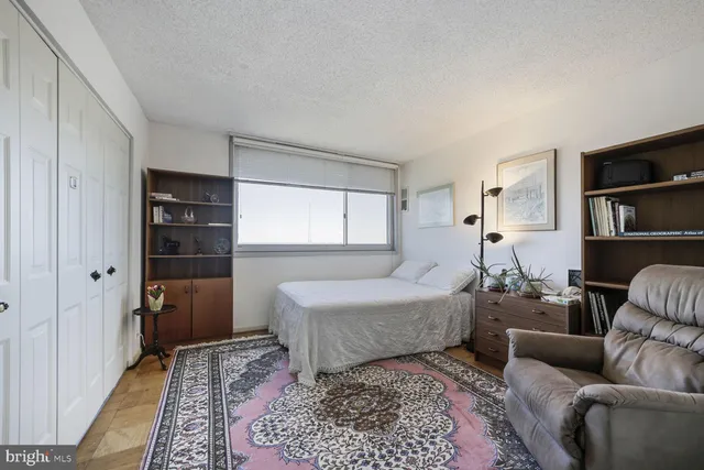 $539,000 | 4601 North Park Avenue, Unit 1807G, Chevy Chase, MD 20815