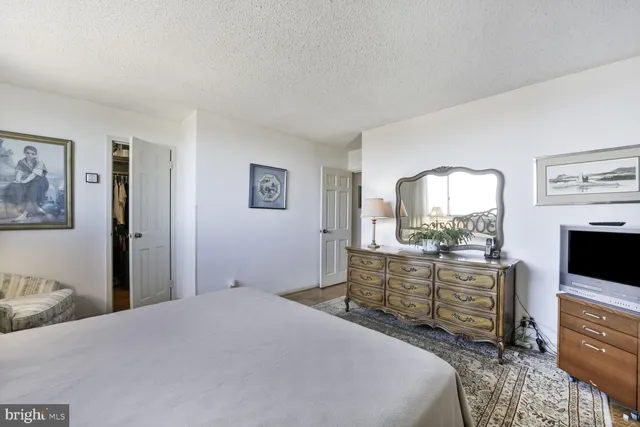 $539,000 | 4601 North Park Avenue, Unit 1807G, Chevy Chase, MD 20815