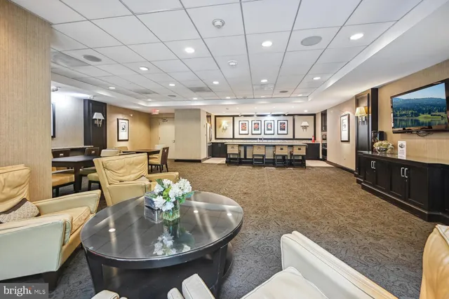 $539,000 | 4601 North Park Avenue, Unit 1807G, Chevy Chase, MD 20815