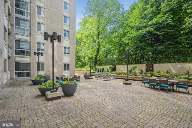 $539,000 | 4601 North Park Avenue, Unit 1807G, Chevy Chase, MD 20815