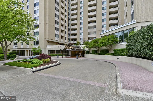 $539,000 | 4601 North Park Avenue, Unit 1807G, Chevy Chase, MD 20815