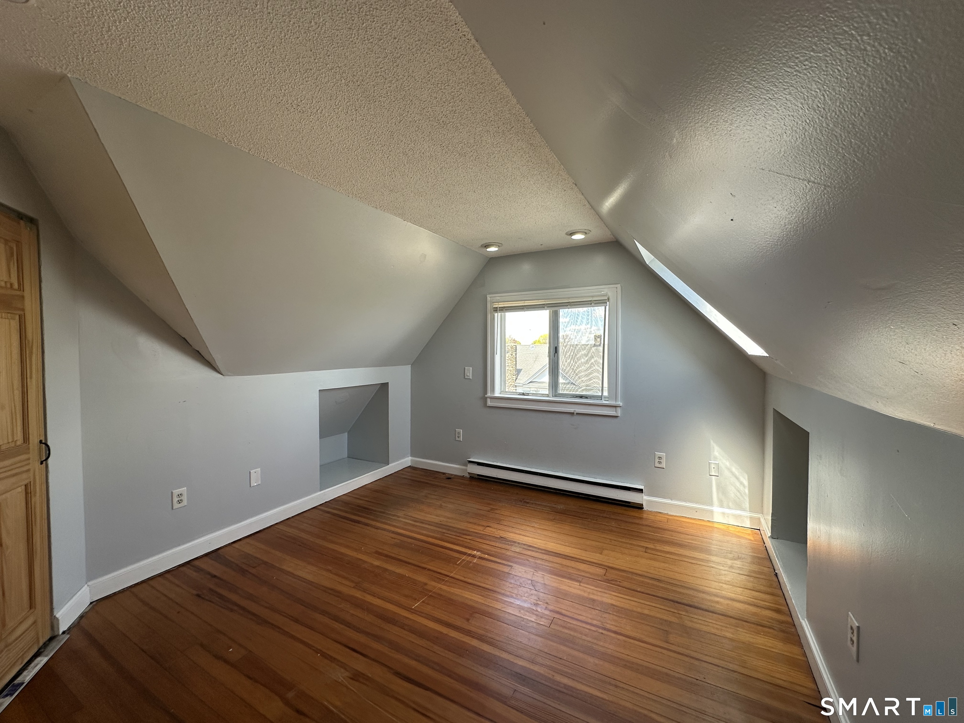 196 Ocean Avenue, Unit 2 New London, CT 06320 - Photo 8 of 10