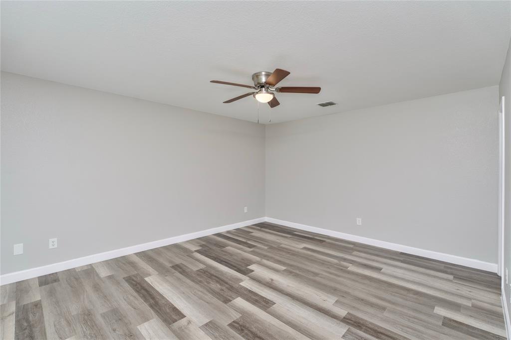 829 Santa Rosa Drive Fort Worth, TX 76052 - Photo 13 of 23