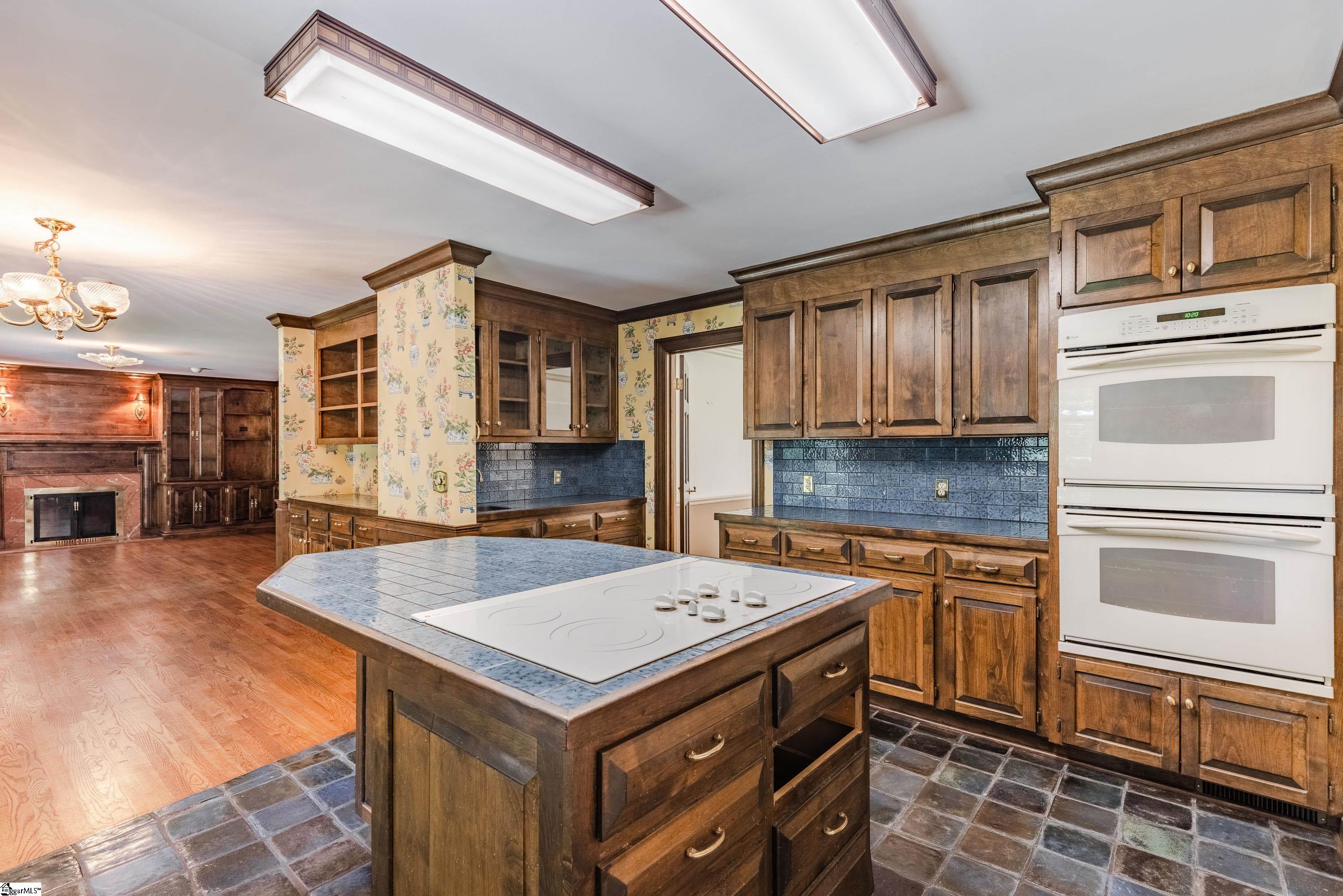 1198 Reedy Fork Road Pelzer, SC 29669 - Photo 9 of 36