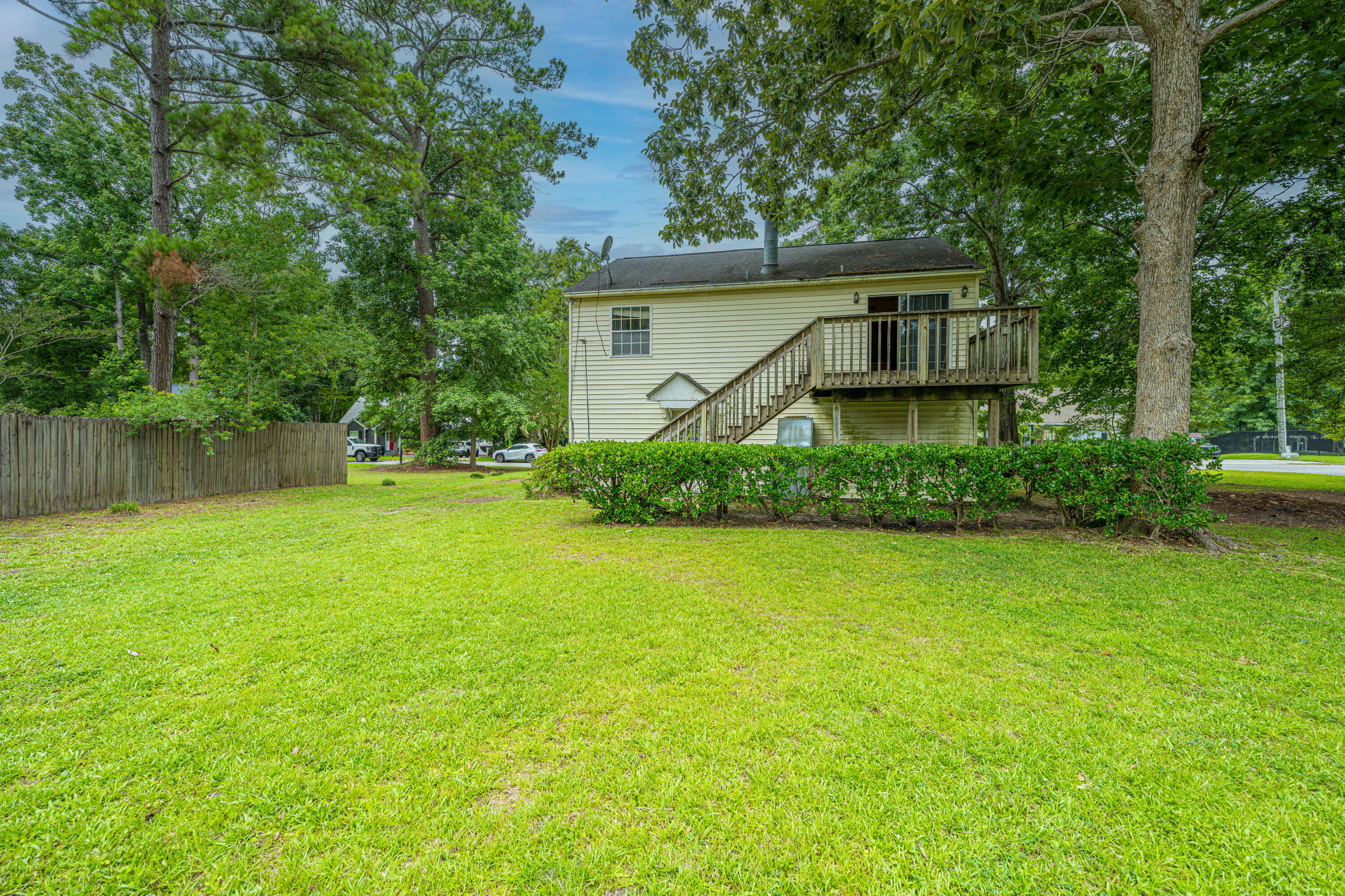 119 Hummingbird Avenue Ladson, SC 29456 - Photo 26 of 32