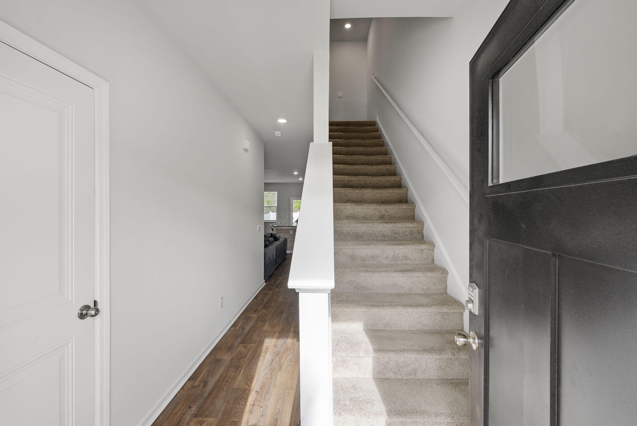 129 Yarrow Way Moncks Corner, SC 29461 - Photo 7 of 23 5-web-or-mls-DSC04485