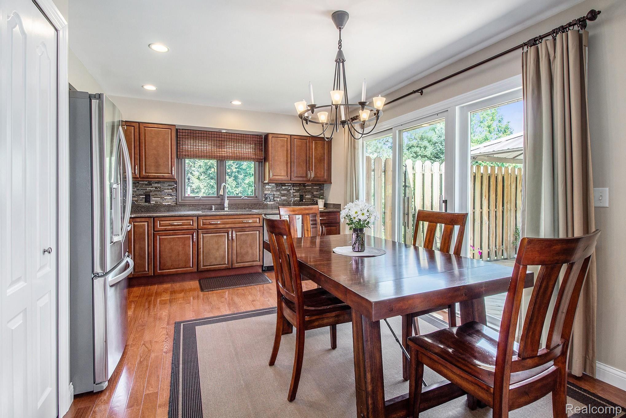 3587 Cedar Lake Road Howell, MI 48843 - Photo 14 of 38 15.jpg