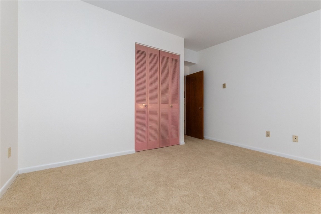 74 Beach Street, Unit 612 Woburn, MA 01801 - Photo 17 of 27