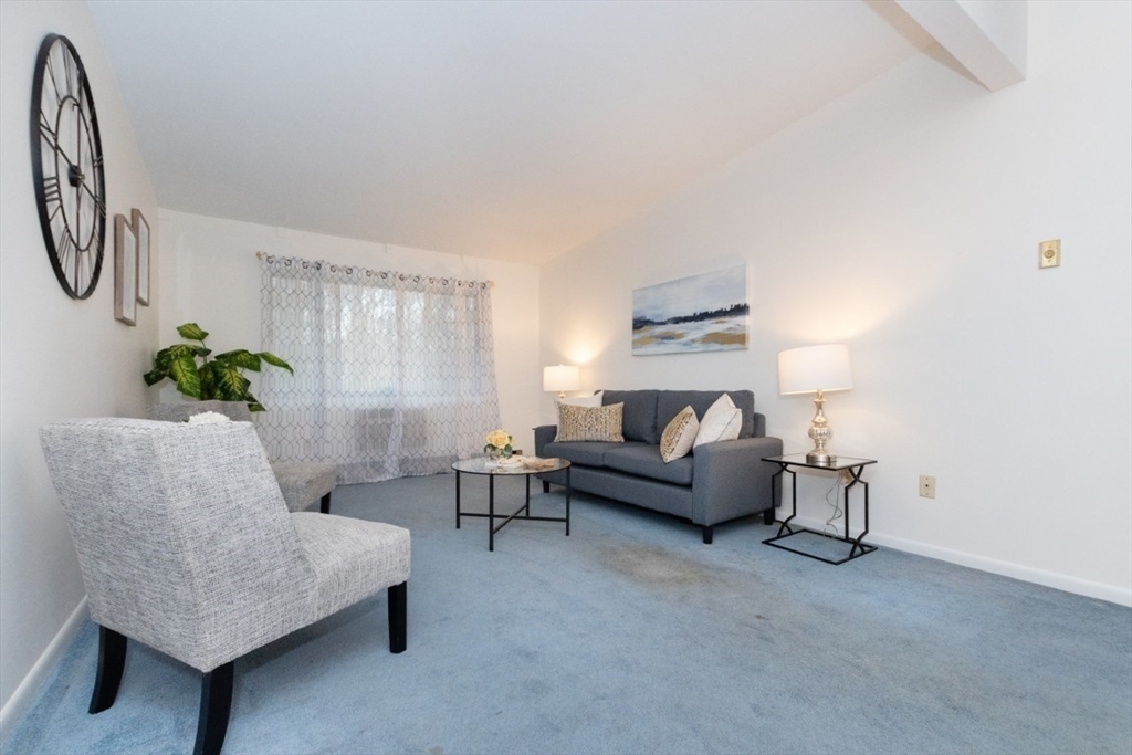 74 Beach Street, Unit 612 Woburn, MA 01801 - Photo 3 of 27