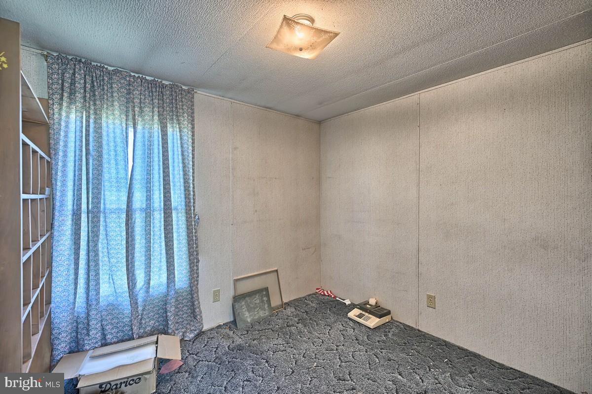 1215 Creek Road Manheim, PA 17545 - Photo 15 of 35 Gallery Image 15
