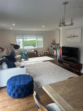 $8,500 | 70 Henry Avenue, Harrison, NY 10528