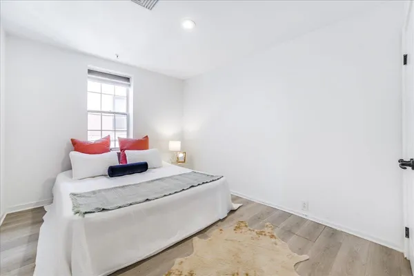 $4,400 | 1024 Clinton Street, Unit 504, Hoboken, NJ 07030