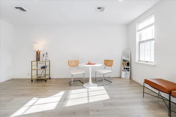 $4,400 | 1024 Clinton Street, Unit 504, Hoboken, NJ 07030