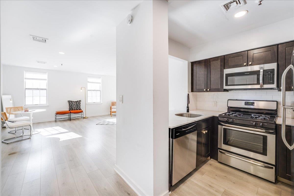 1024 Clinton Street, Unit 504 Hoboken, NJ 07030 - Photo 9 of 27