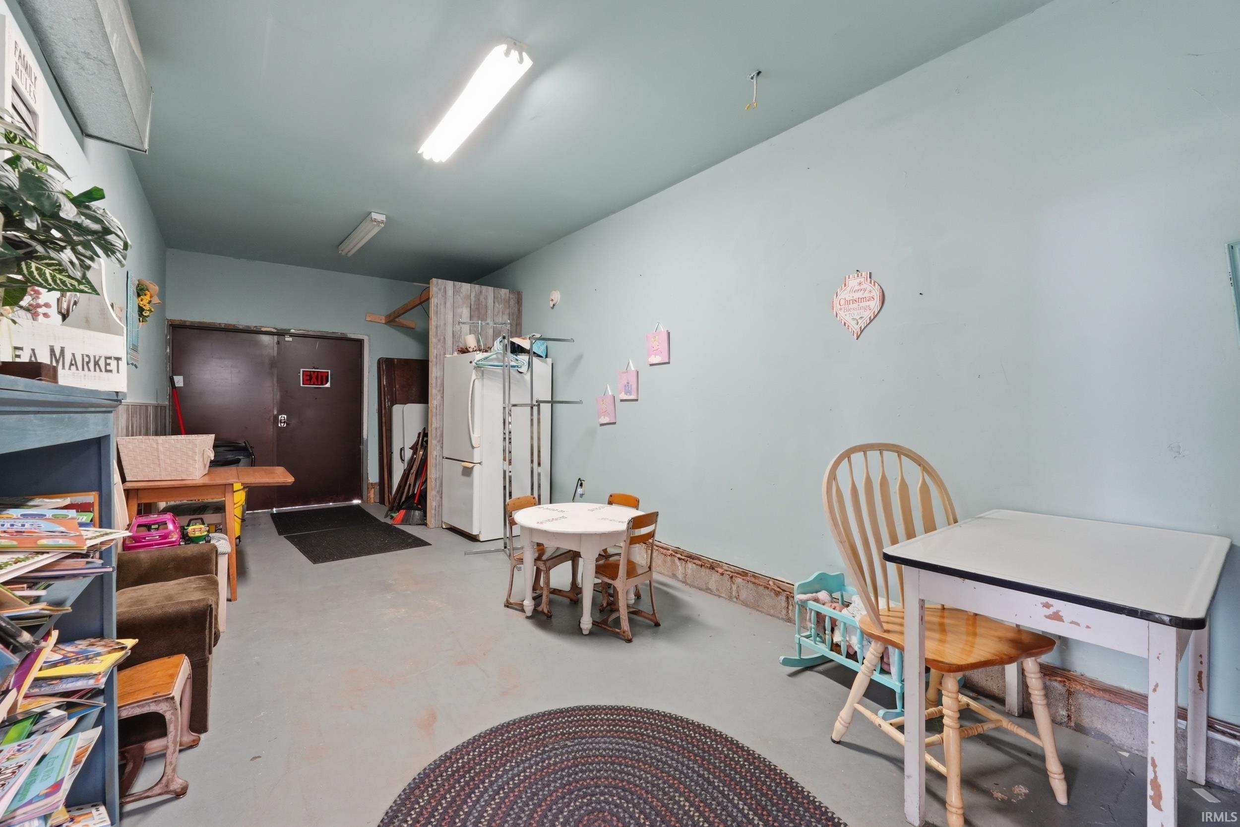 418 Defiance Street Howe, IN 46746 - Photo 23 of 28