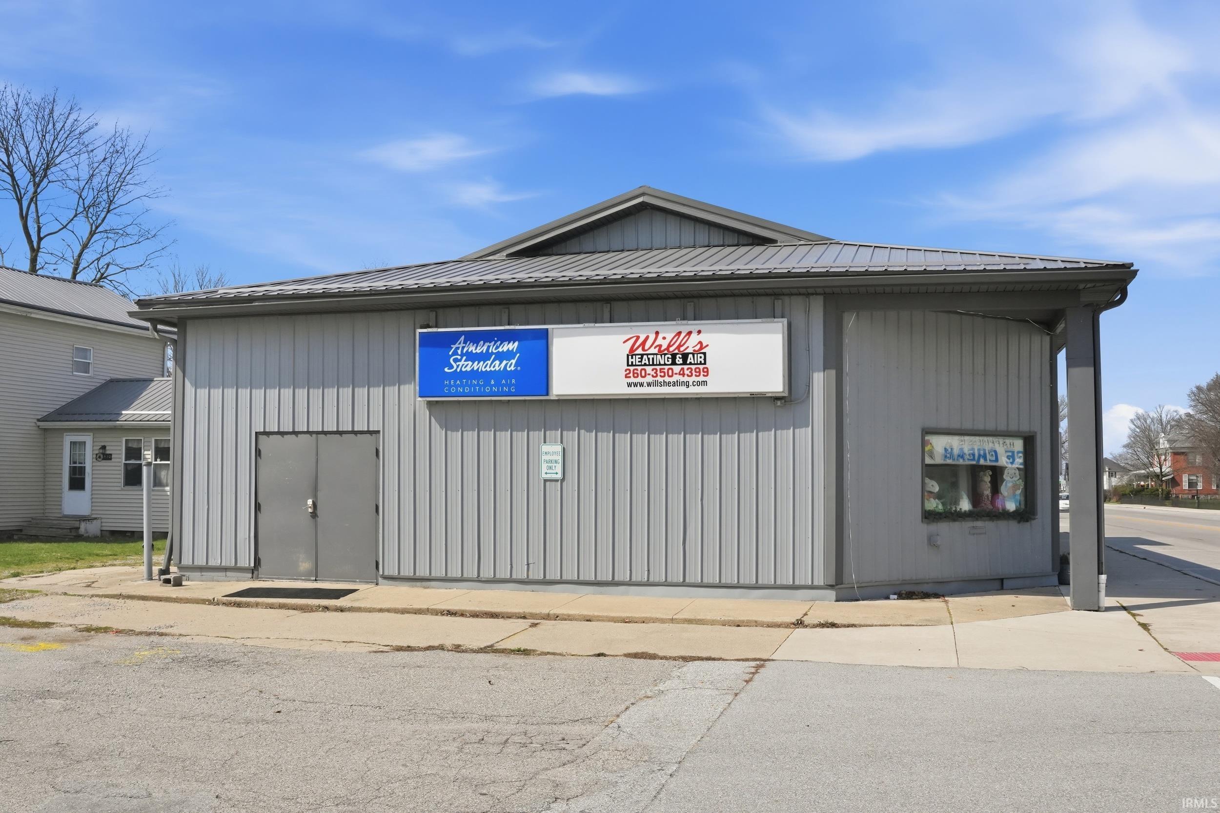 418 Defiance Street Howe, IN 46746 - Photo 8 of 28