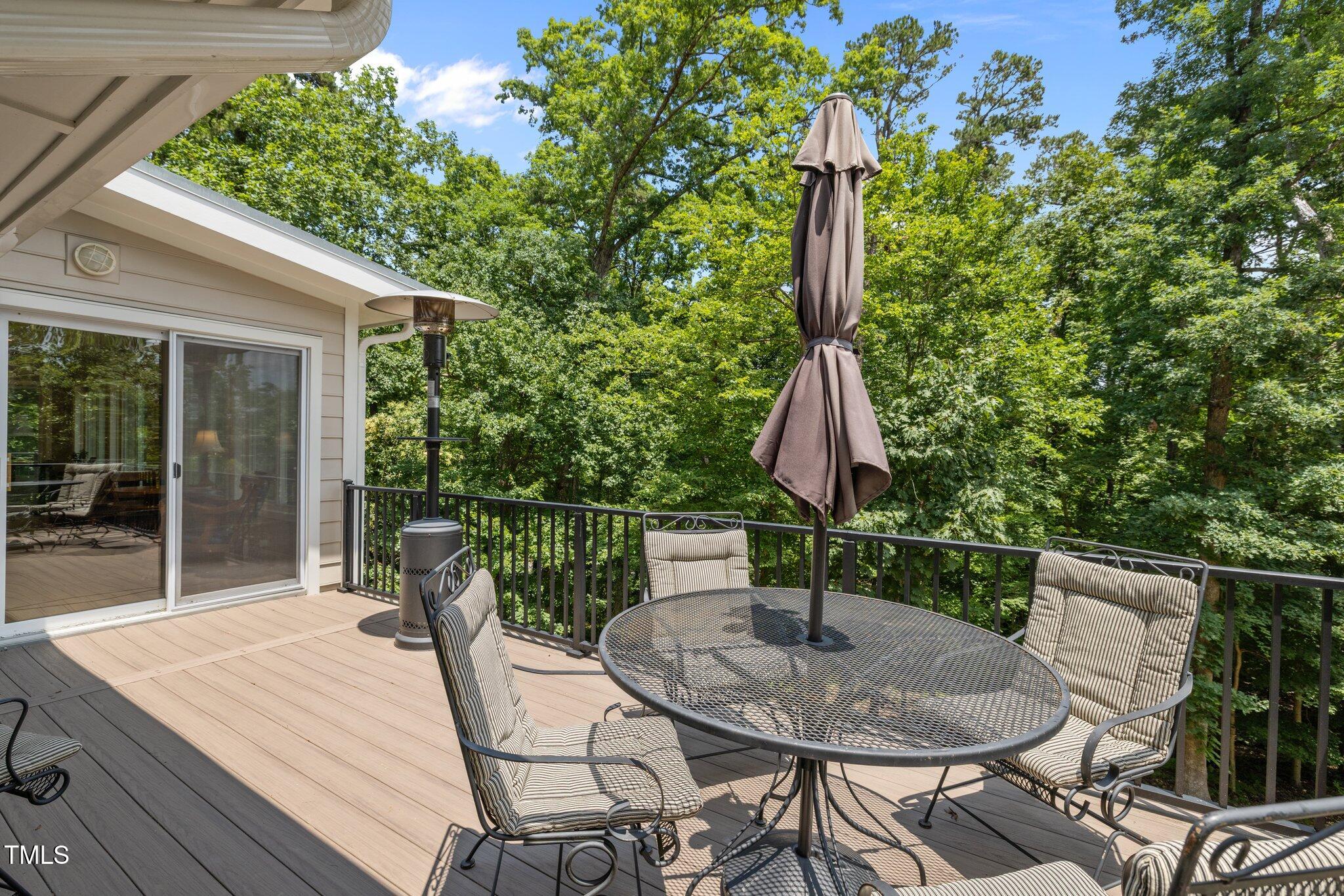 107 Ledge Lane Chapel Hill, NC 27514 - Photo 15 of 50 Deck