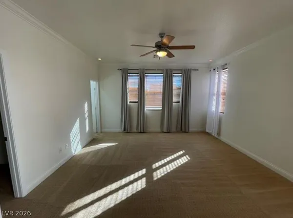 $2,275 | 10748 Beach House Avenue, Las Vegas, NV 89166